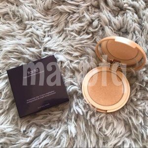 Tarte Amazonian Clay 12 Hour Highlighter Exposed